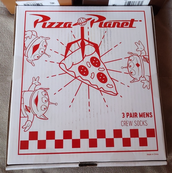 Bundle of character socks - Picture 16 of 16